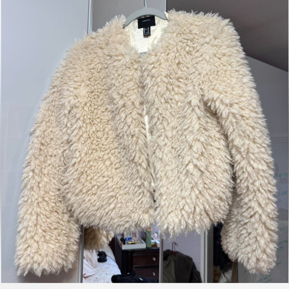 Forever 21 Cream Teddy Jacket Plush Faux Fur